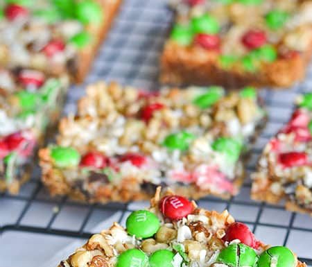 Easy Christmas Magic Cookie Bars Tutorial for Kids christmas magic cookie bars kids craft finished craft
