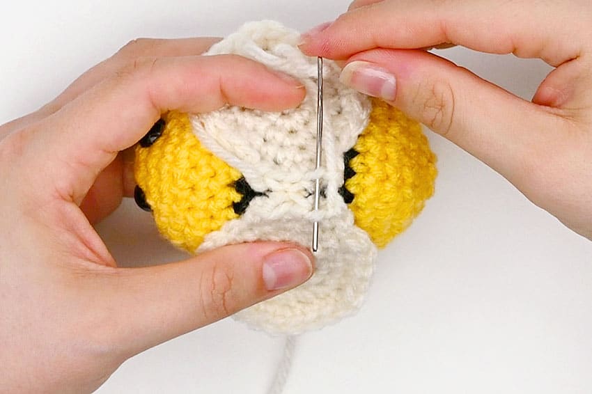 crochet bee crochet yarn craft instruction image 28
