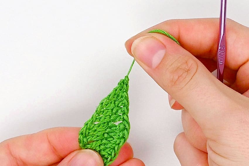 crochet bookmark crochet yarn craft instruction image 17