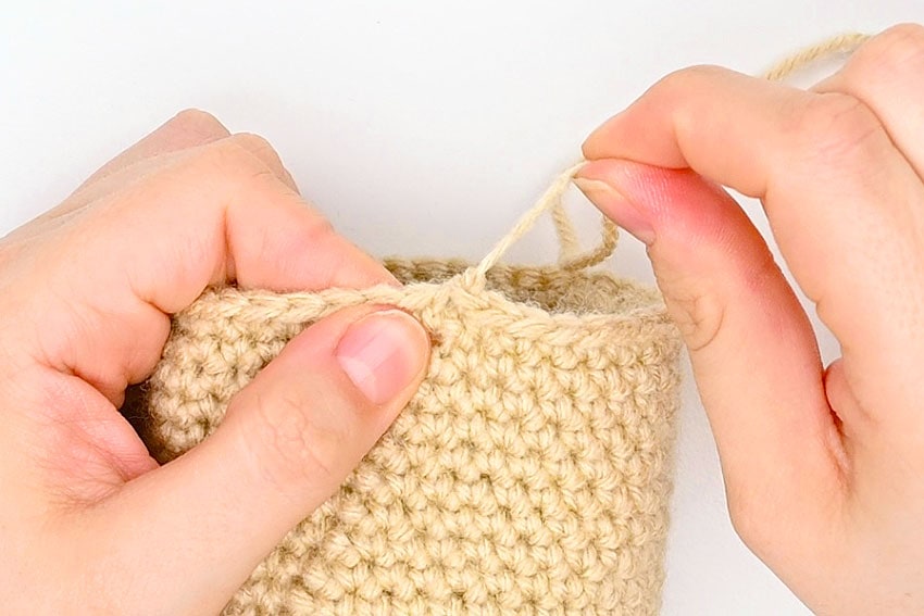crochet bunny basket crochet yarn craft instruction image 11