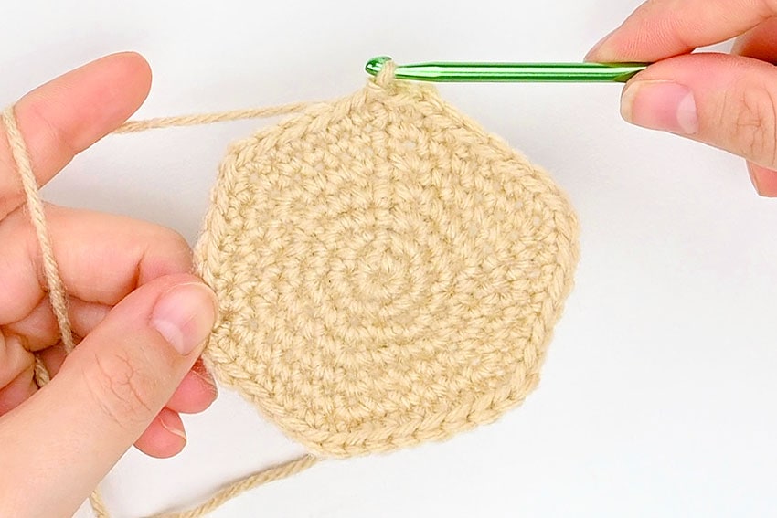 crochet bunny basket crochet yarn craft instruction image 8