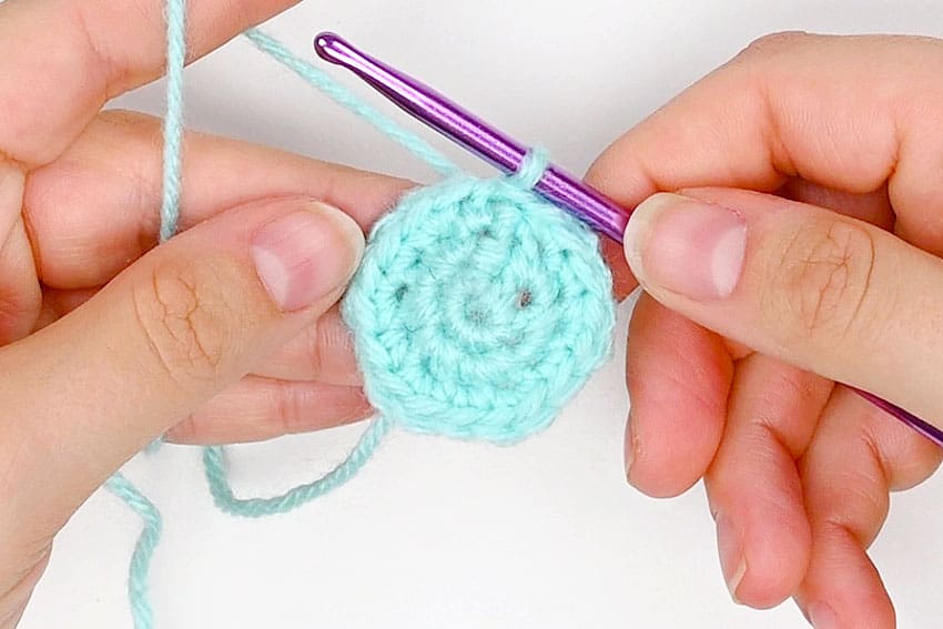 crochet octopus crochet yarn craft instruction image 4