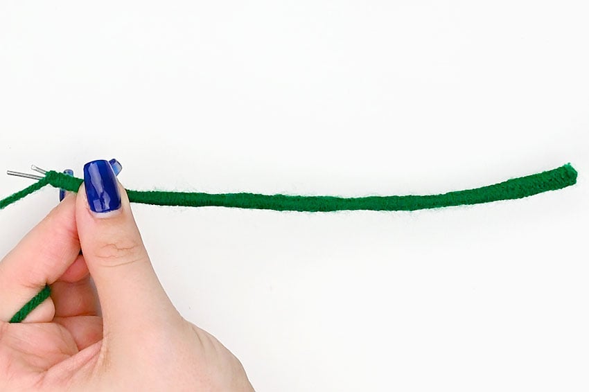 crochet rose crochet yarn craft instruction image 28