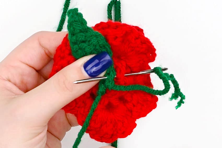 crochet rose crochet yarn craft instruction image 30