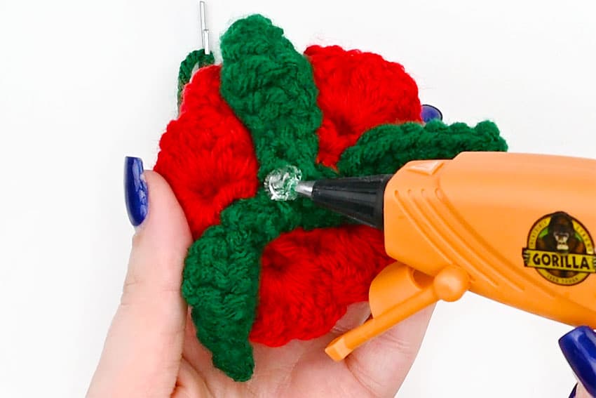crochet rose crochet yarn craft instruction image 32