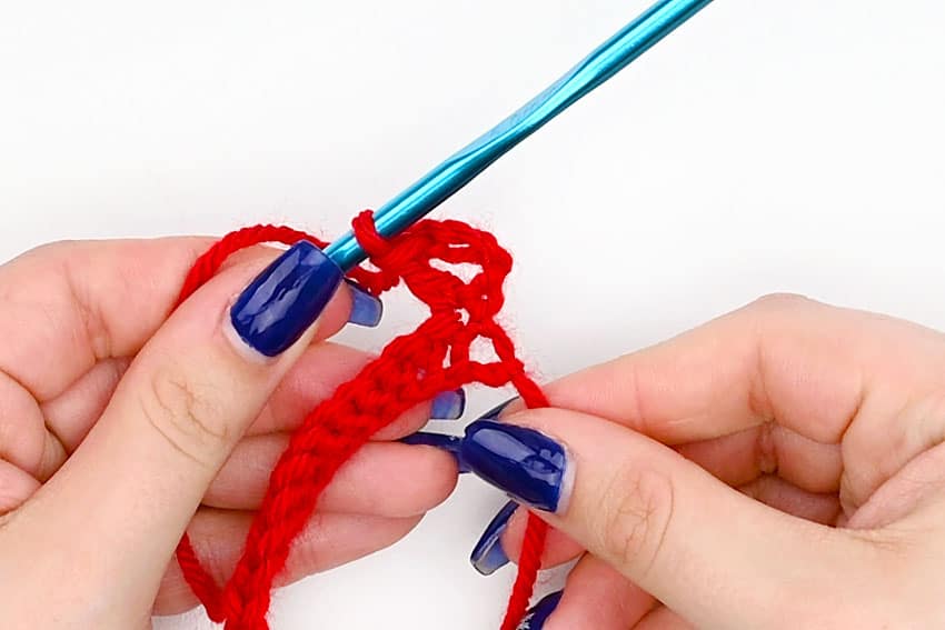 crochet rose crochet yarn craft instruction image 5
