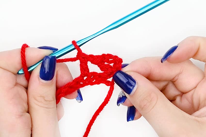 crochet rose crochet yarn craft instruction image 6