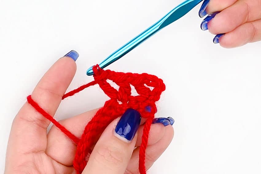 crochet rose crochet yarn craft instruction image 7