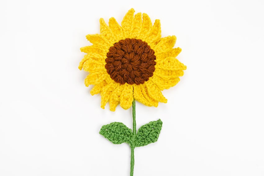 crochet sunflower crochet yarn craft instruction image 34