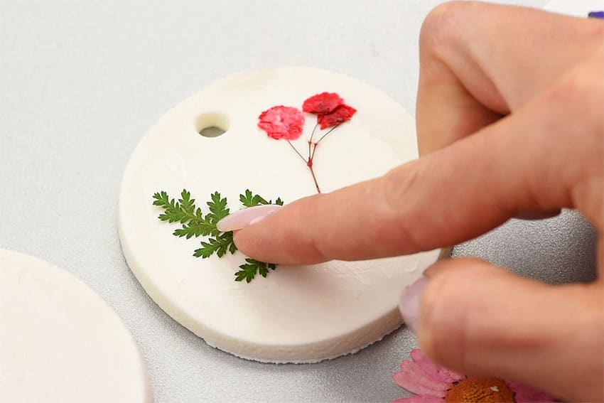 dried flower ornaments flower craft instruction image 6