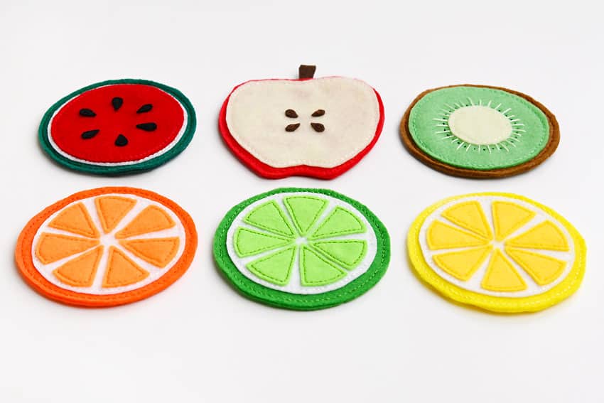 felt fruit coasters kids craft instruction image 11