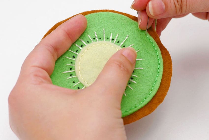 felt fruit coasters kids craft instruction image 7