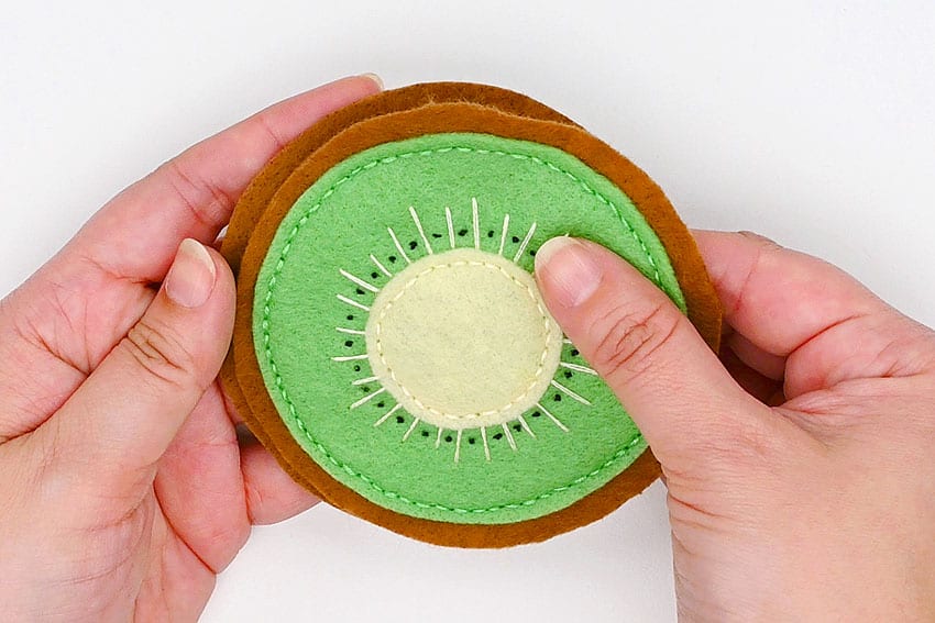 felt fruit coasters kids craft instruction image 8