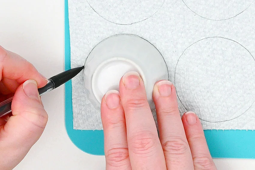 magic milk art kids craft instruction image 3