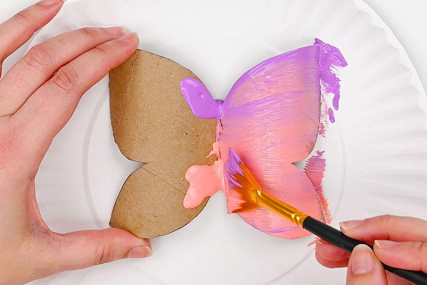 paper roll butterfly paper craft instruction image 10
