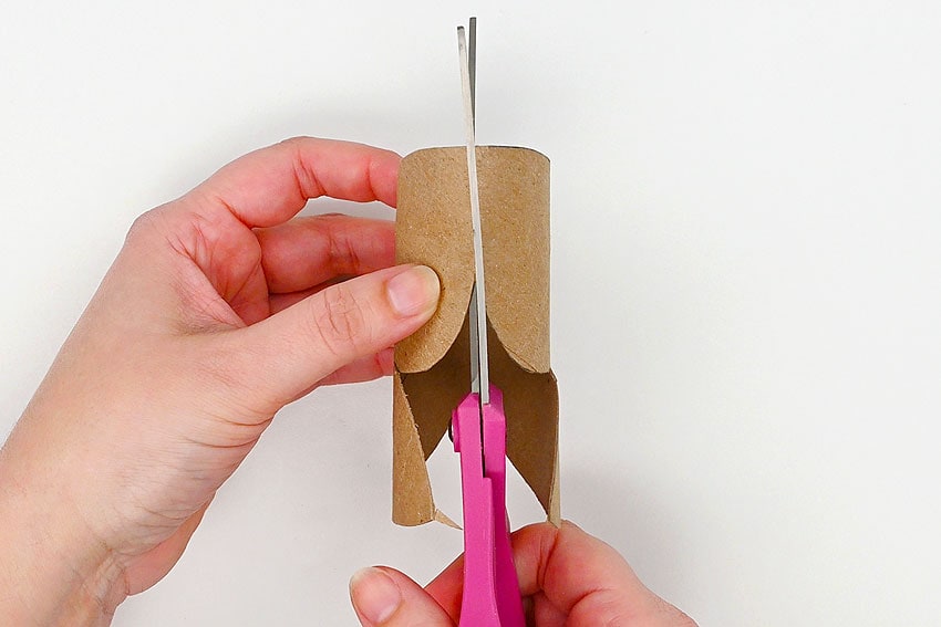 paper roll butterfly paper craft instruction image 6