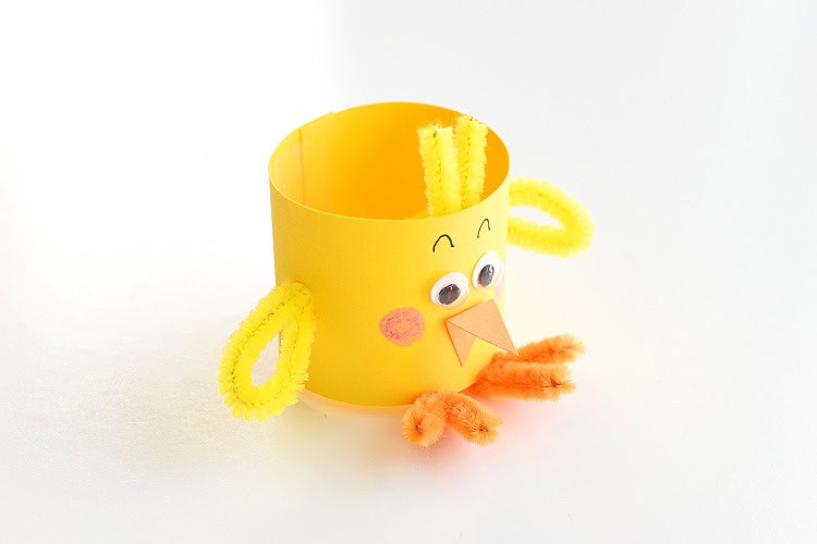 paper roll chicks paper craft instruction image 13