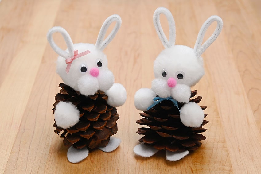 pine cone bunnies kids craft instruction image 20