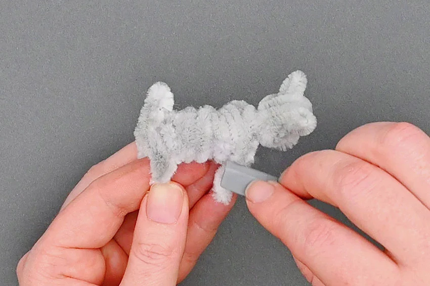 pipe cleaner dog kids craft instruction image 19