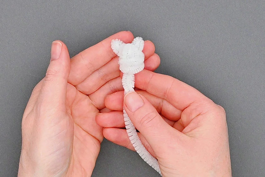 pipe cleaner dog kids craft instruction image 6