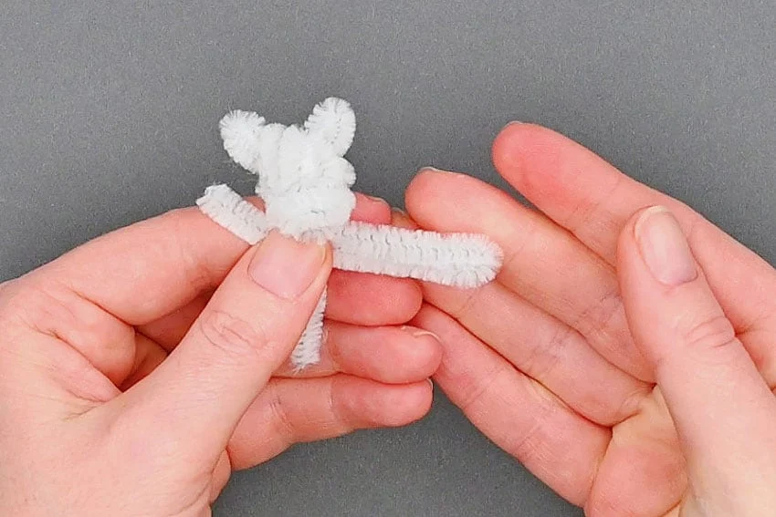 pipe cleaner dog kids craft instruction image 9