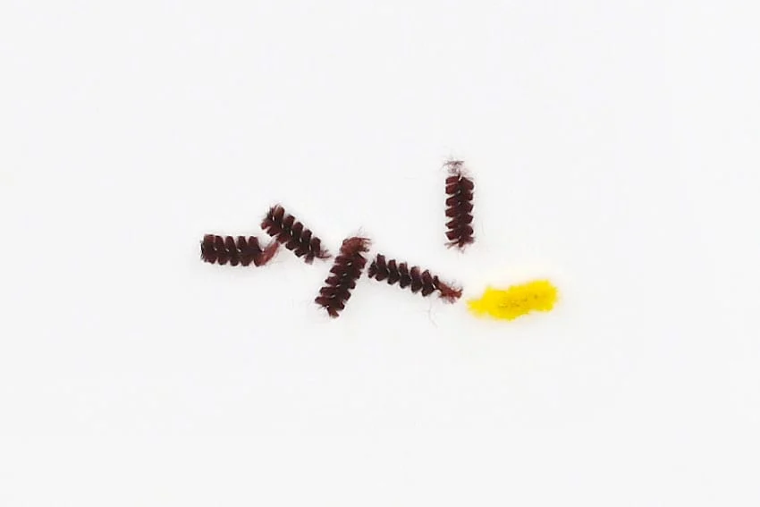 pipe cleaner lily kids craft instruction image 11