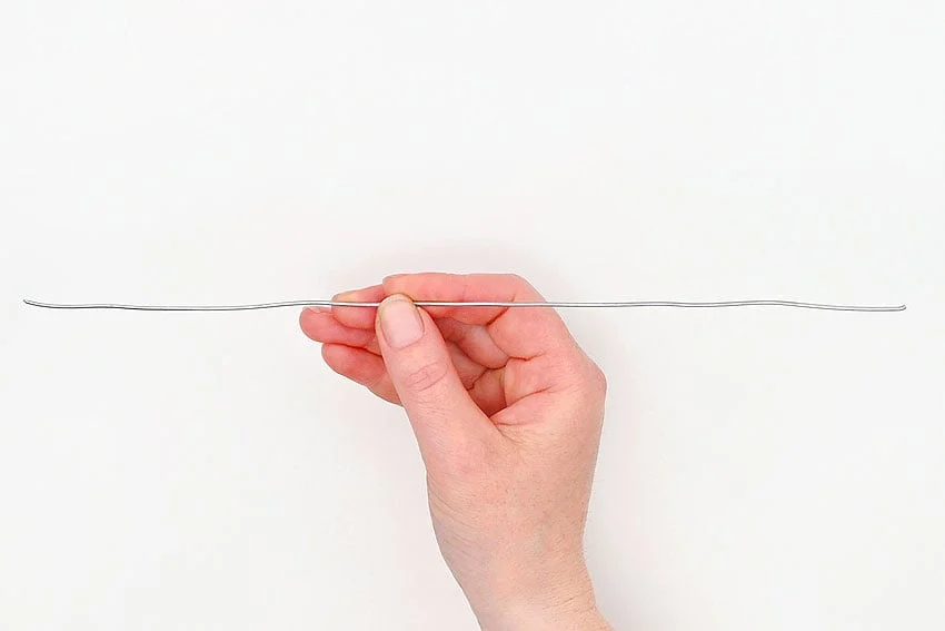 pipe cleaner lily kids craft instruction image 19