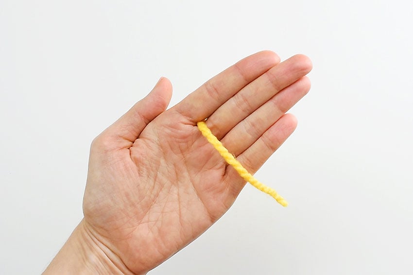 pom pom chicks crochet yarn craft instruction image 2