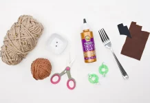 Easy Pom Pom Otter Tutorial for Kids pom pom otter crochet yarn craft instruction image 1