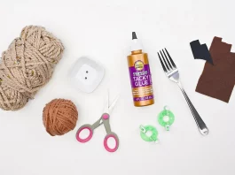 Easy Pom Pom Otter Tutorial for Kids pom pom otter crochet yarn craft instruction image 1