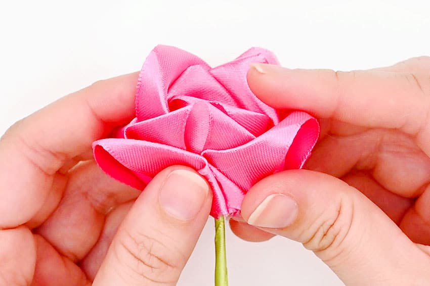 ribbon rose kids craft instruction image 21