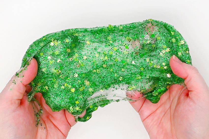 st patricks day slime kids craft instruction image 9