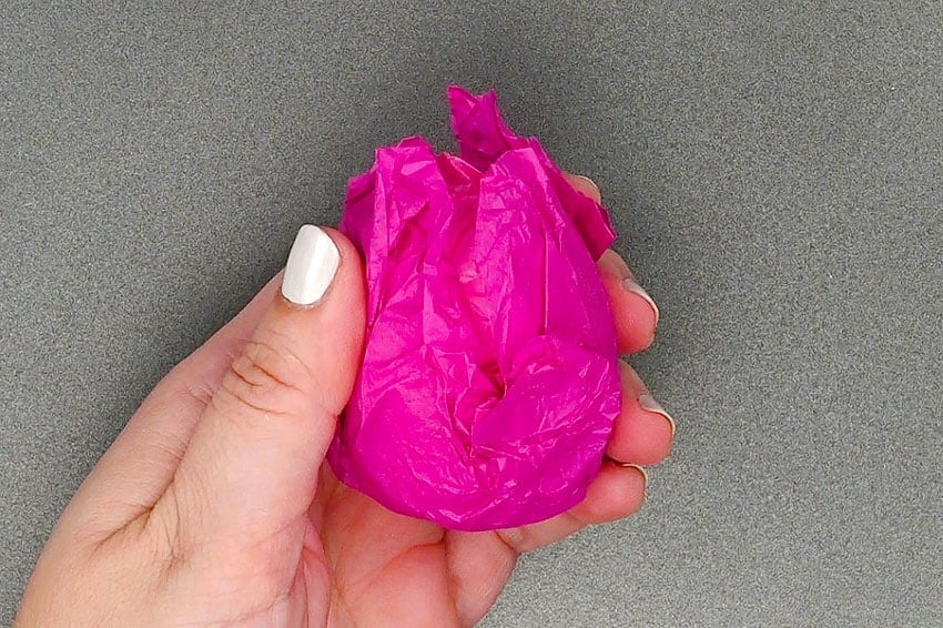 tissue paper dyed easter eggs paper craft instruction image 5