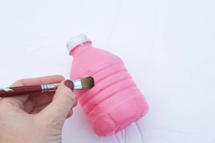 easy-water-bottle-love-bugs-tutorial-for-kids-instruction-1 water bottle love bugs kids craft instruction image 1