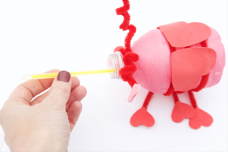 water bottle love bugs kids craft instruction image 8