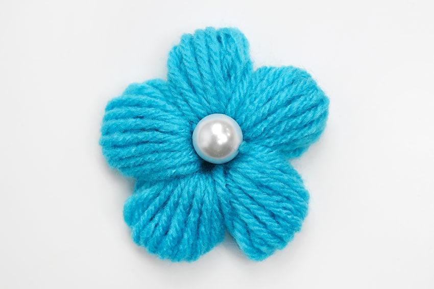 yarn flower crochet yarn craft instruction image 25