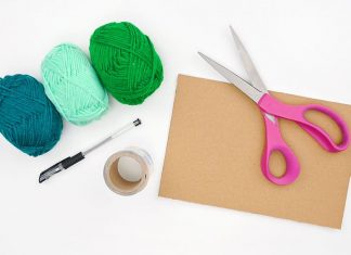 Easy Yarn Pen Painting Hack Tutorial for Kids yarn pen painting hack crochet yarn craft instruction image 1