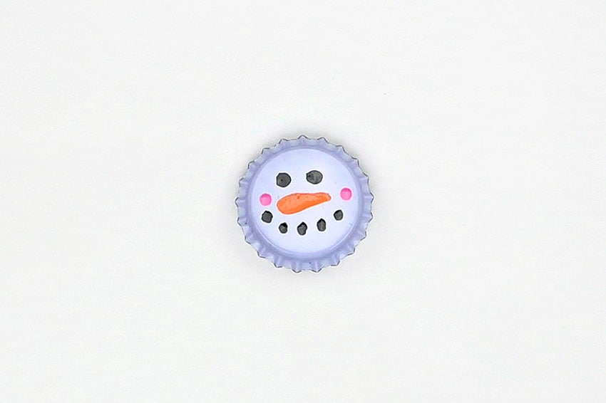 bottle cap snowman kids craft instruction image 4