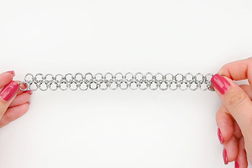 chainmail bracelet kids craft instruction image 41