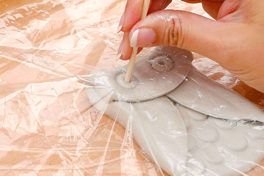clay owl kids craft instruction image 13