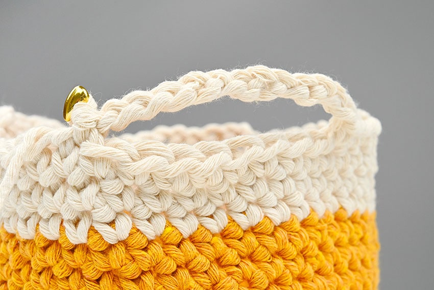 crochet basket crochet yarn craft instruction image 17