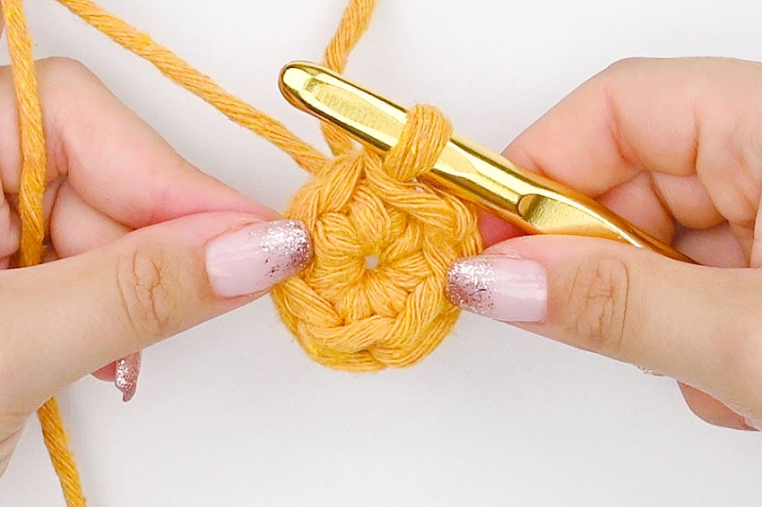 crochet basket crochet yarn craft instruction image 2