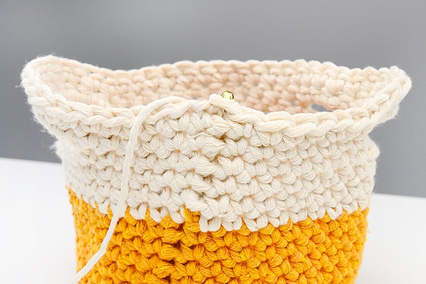crochet basket crochet yarn craft instruction image 22