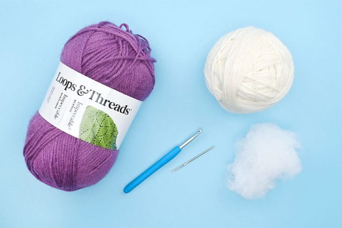 crochet christmas ornaments crochet yarn craft instruction image 1