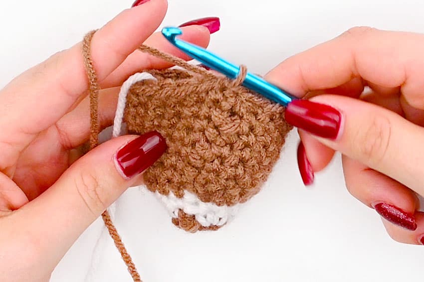 crochet football crochet yarn craft instruction image 23