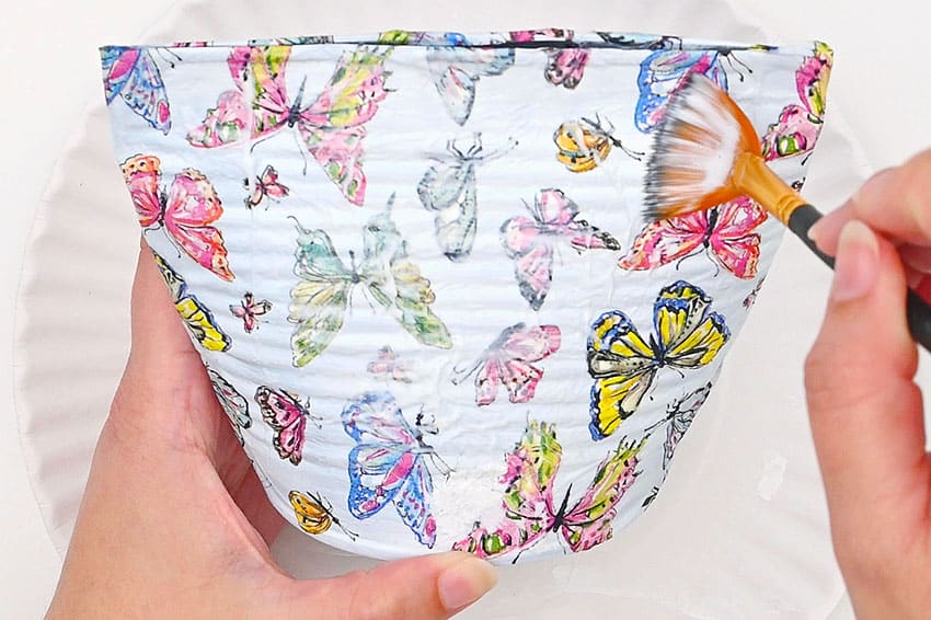 decoupage tin can planters kids craft instruction image 14