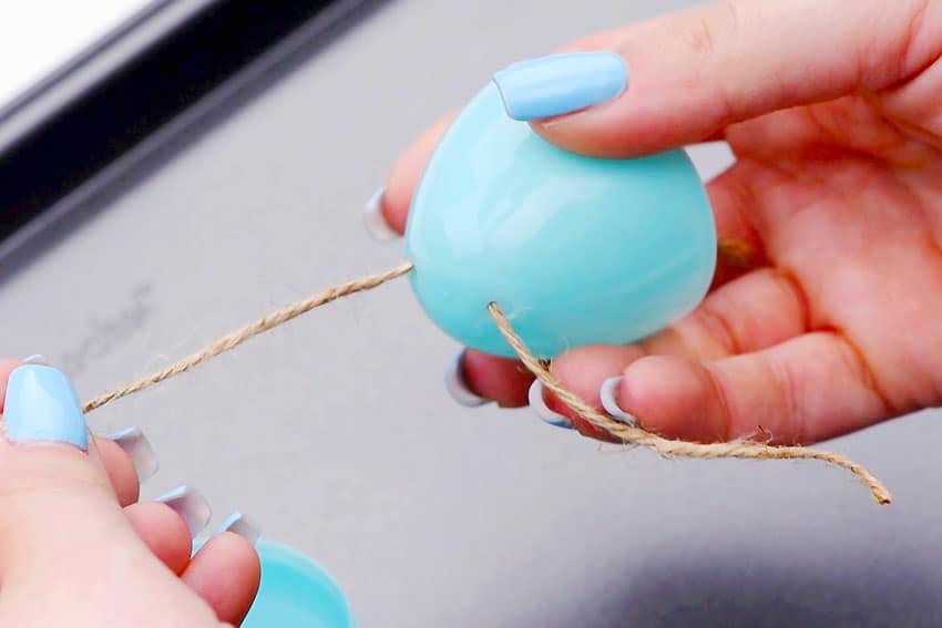 easter egg bird feeder kids craft instruction image 9