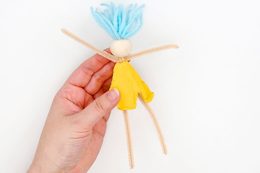 egg carton fairies crochet yarn craft instruction image 12