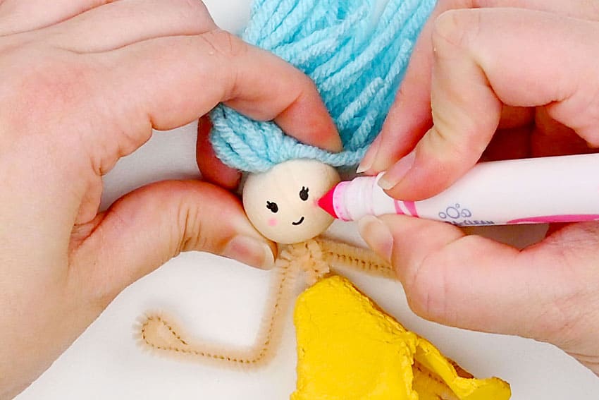 egg carton fairies crochet yarn craft instruction image 15