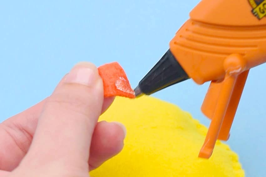 felt chick pattern kids craft instruction image 12